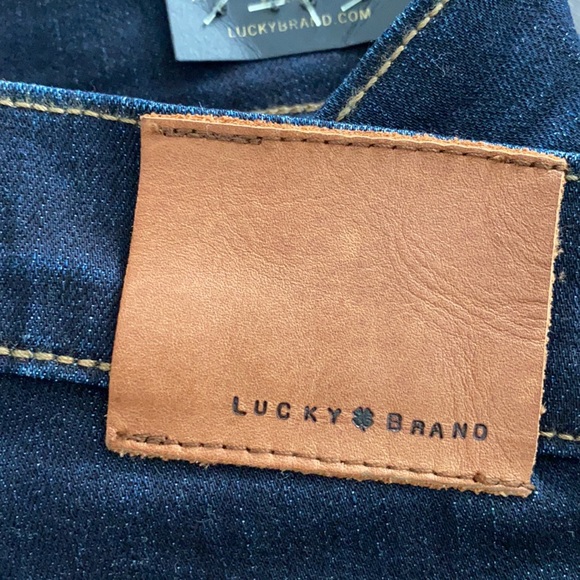 NWT 🏷 Lucky Brand Brooke Boot Mid Rise (Raw Hem) Denim Blue Jeans - Picture 11 of 11